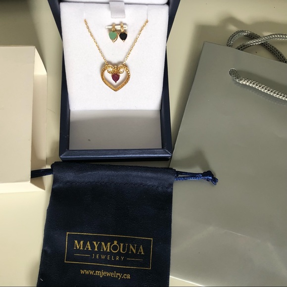 HOST PICK🤩 14k YGP Trio Gemstone Heart Necklace - Picture 2 of 13